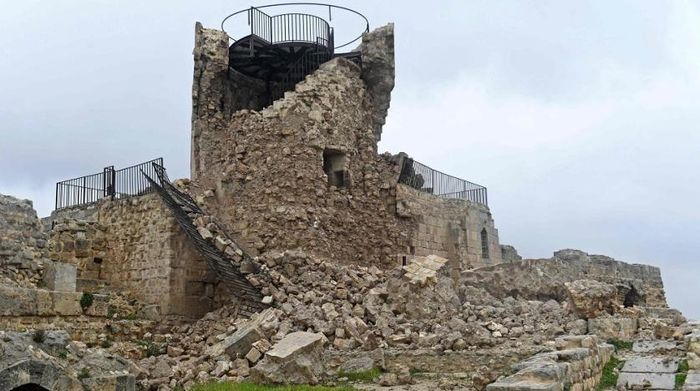 Benteng tua Aleppo juga turut hancur akibat gempa yang mengguncangkan Suriah dan Turki pada 6 Februari 2023. Kota tua Aleppo menyimpan banyak peninggalan yang telah ditetapkan sebagai Warisan Dunia UNESCO. Namun, berkali-kali peristiwa mengancam pelestariannya.