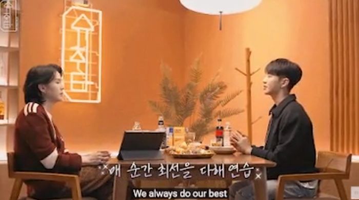 Hoshi SEVENTEEN ungkap tips sinkronisasi gerakan grupnya. 