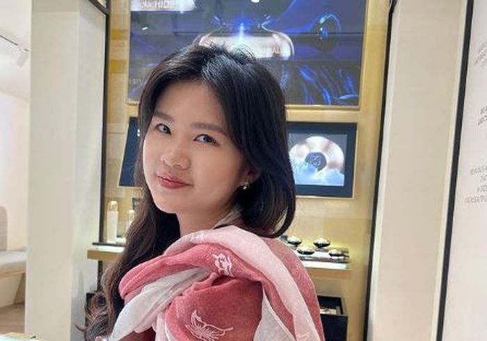 Felicia Tissue pamer keceriaan di Hari Valentine 2023, begini gayanya.