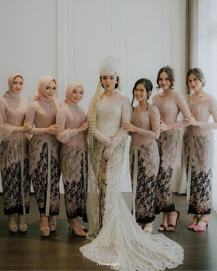 bridesmaid dress indonesia Vixen Maxi Dress in Ivory