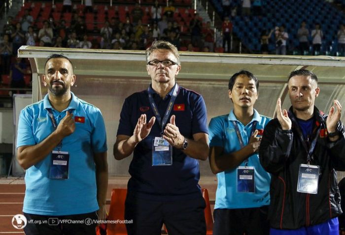 Pelatih baru Vietnam, Philippe Troussier
