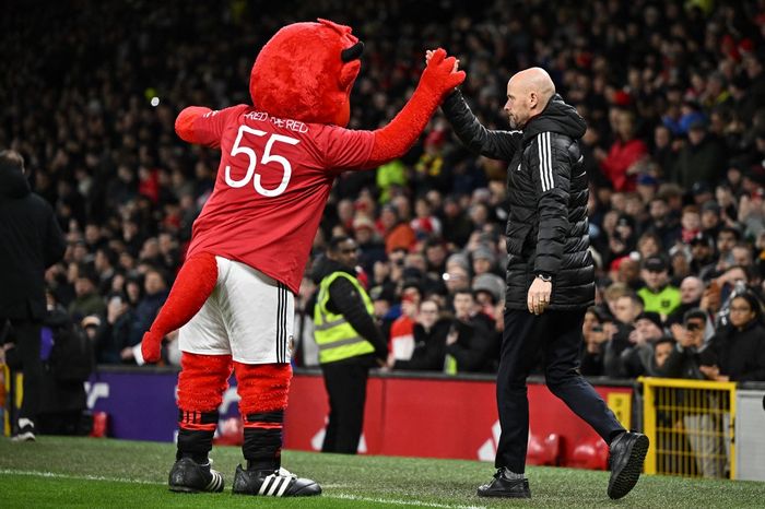 Markas Manchester United, Old Trafford, kembali angker di bawah kepelatihan Erik ten Hag musim 2022-2023.