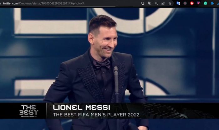 Lionel Messi sempat mengeluarkan jokes bapak-bapak saat meraih penghargaan The Best FIFA Men's Player 2022.