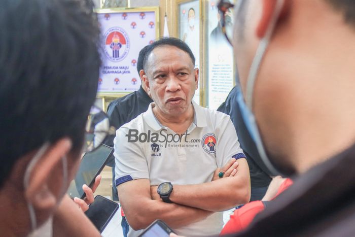 Menteri Pemuda dan Olahraga Republik Indonesia, Zainudin Amali, sedang memberikan keterangan awak media di Kantor Kemenpora, Senayan, Jakarta, Jumat (10/3/2023).