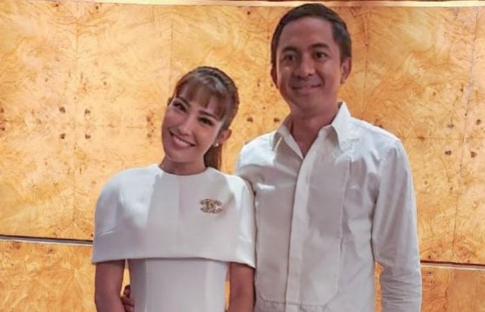 Ayu Dewi dan Regi Datau