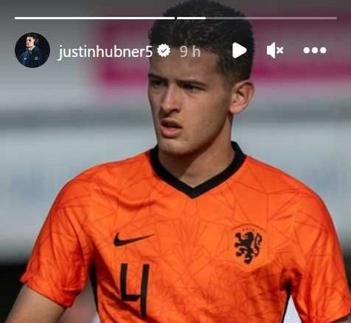 Instastory Justin Hubner saat mengenakan kostum timnas Belanda U-20.