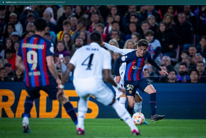 Barcelona akhirnya tereliminasi dari Copa del Rey setelah kalah agregat 1-4 dari Real Madrid laga leg kedua di Camp Nou.