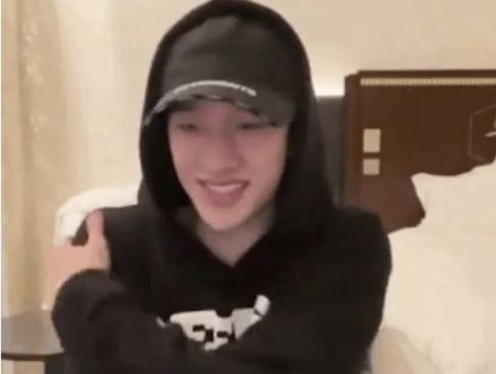 Bangchan Stray Kids digigit kutu busuk di hotel