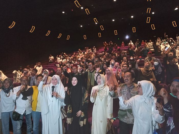 Nonton bareng film Buya Hamka di XXI Epicentrum, Sabtu (15/4/2023).