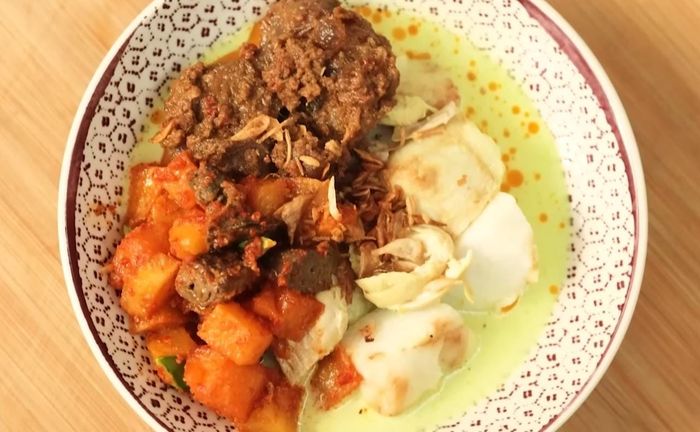 Resep rendang bumbu jawa ala Chef Devina Hermawan.