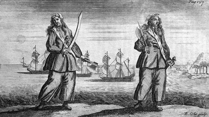 Anne Bonny dan Mary Read.