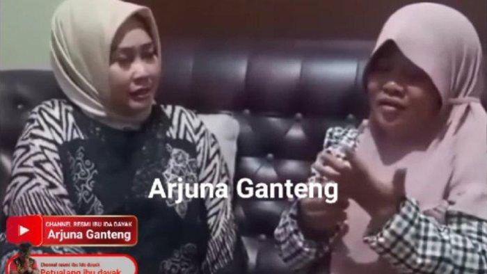 Ida Dayak kembali mencuri perhatian dengan penampilan terbarunya yang makin tertutup dan mengenakan jilbab.