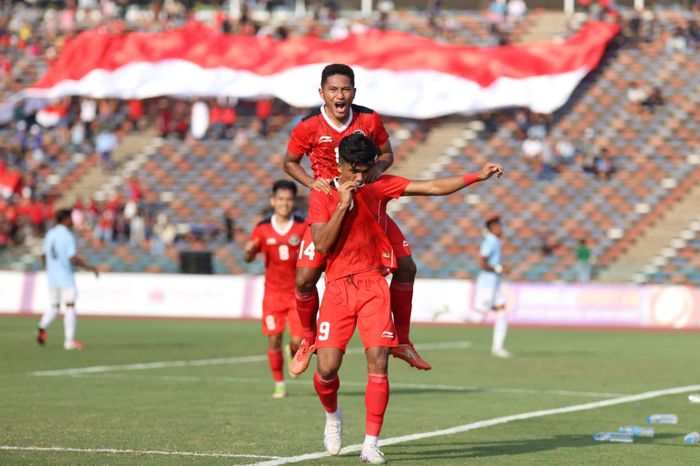 Striker timnas U-22 Indonesia, Ramadhan Sananta, merayakan gol yang dicetaknya ke gawang Myanmar pada SEA Games 2023.