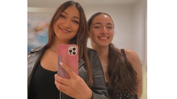 Putri sulung Rahma Azhari, Oceans Camilla tumbuh menjadi seorang gadis remaja yang sangat cantik.
