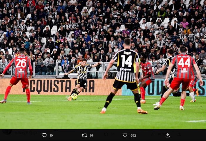 Nicolo Fagioli mencetak gol kemenangan Juventus atas Cremonese pada pekan 35 Liga Italia di Allianz Stadium Turin (14/5/2023).