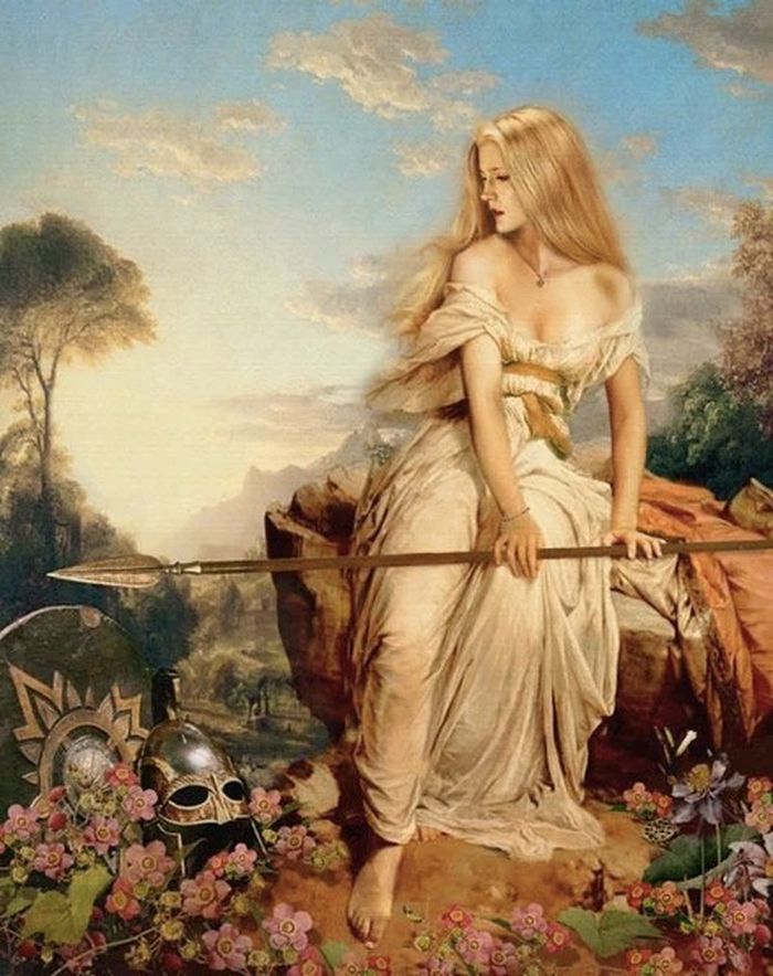 Sif adalah dewi gandum, kesuburan dan keluarga yang mempunyai rambut emas, istri kedua Thor di mitologi Nordik.