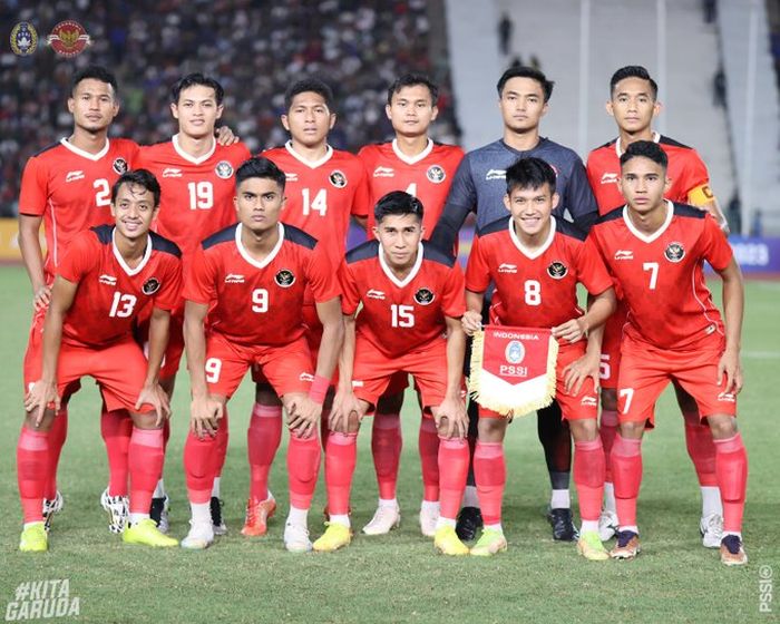 Skuad timnas U-22 Indonesia ketika melawan Thailand di final SEA Games 2023.