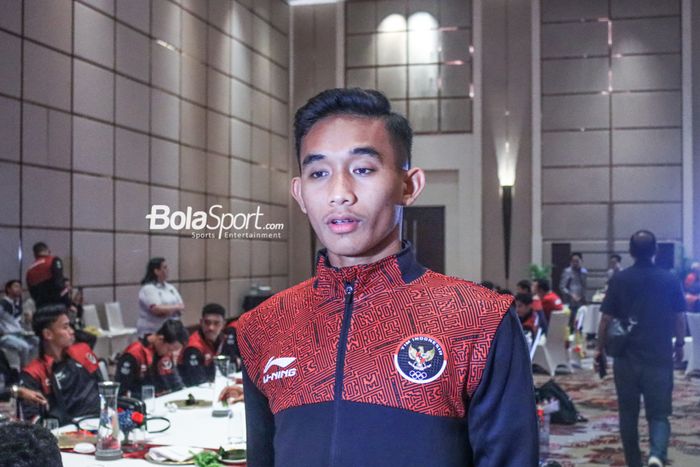 Bek timnas U-22 Indonesia, Rizky Ridho, saat ditemui di Hotel Fairmont, Senayan, Jakarta, Jumat (19/5/2023) malam.