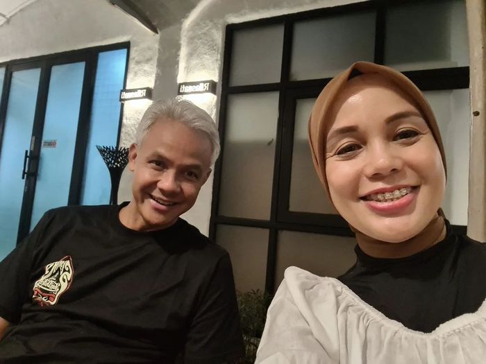Intip potret modis istri Ganjar Pranowo, yuk!