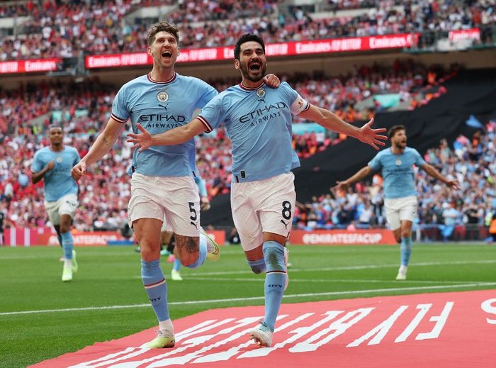 Selebrasi Ilkay Guendogan usai mencetak gol keduanya ke gawang Manchester United di final Piala FA 2022-2023, Sabtu (3/6/2023).