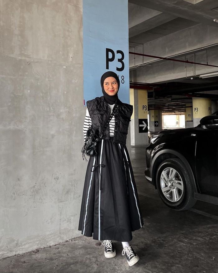 Outfit stripes ala Inas Rana