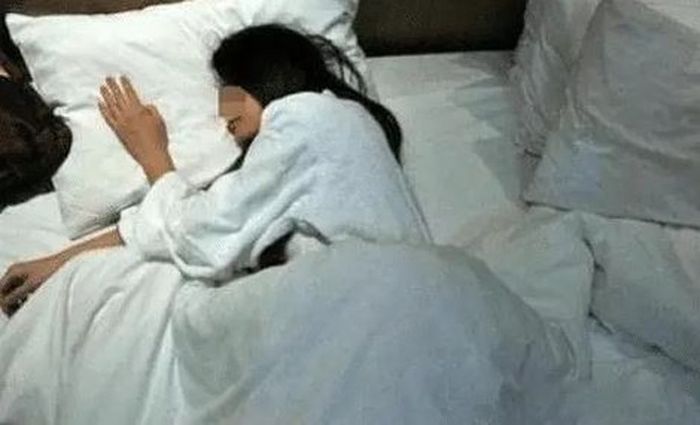 Istri Hamil 8 Bulan Meregang Nyawa Usai Mantap-mantap Saat Check In Hotel dengan Pria Tua, Suami Auto Syok