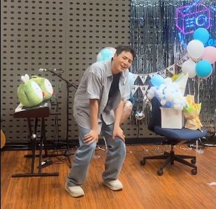 Young K DAY6 Mendadak Minta Maaf ke Seungmin Stray Kids Gegara Hal Ini, Netizen Auto Ngakak