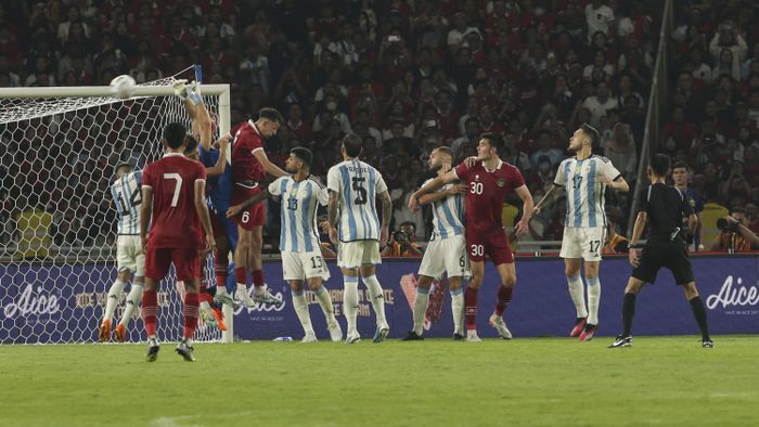 Pertandingan timnas Indonesia Vs Argentina di SUGBK