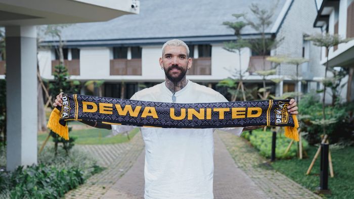 Pemain asal Yunani, Dimitris Kolovos resmi menjadi pemain asing terbaru Dewa United.