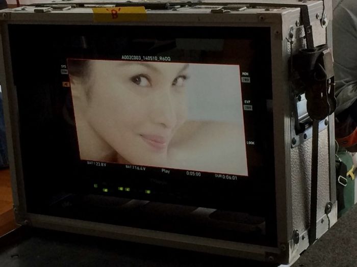 Foto Sandra Dewi tujuh tahun yang lalu 