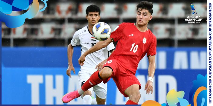 Duel pemain timnas U-17 Iran melawan timnas U-17 Yaman pada perempat final Piala Asia U-17 2023. Laga ini sekaligus memperebutkan tiket ke Piala Dunia U-17 2023 yang digelar di Indonesia.
