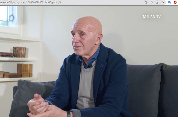 Mantan pelatih AC Milan, Arrigo Sacchi.