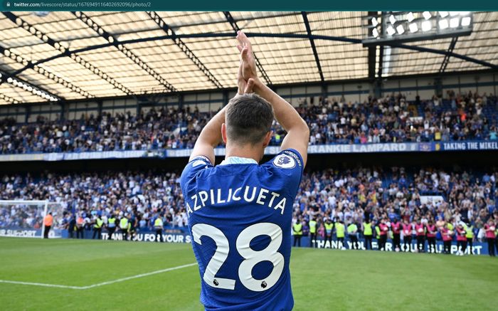 Kapten Chelsea, Cesar Azpilicueta, menyudahi petualangannya di Stamford Bridge selama 11 tahun dengan kembali ke Spanyol guna bergabung dengan Atletico Madrid pada musim 2023-2024.