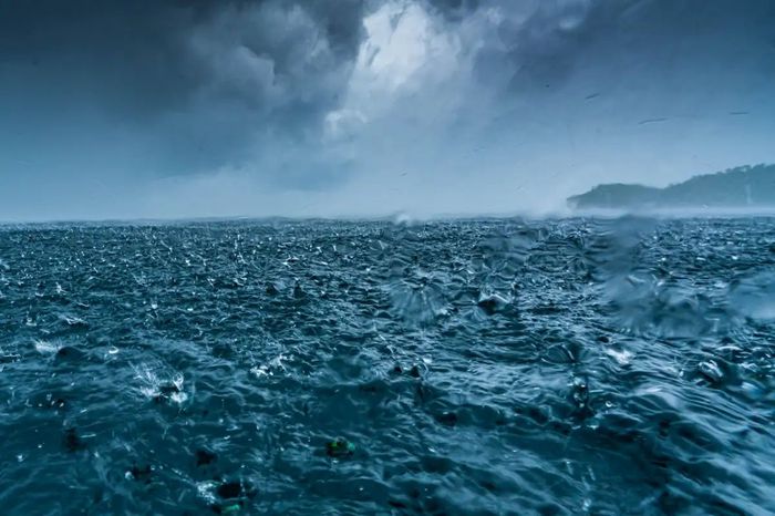 Perubahan iklim memberikan dampak signifikan pada permukaan laut.