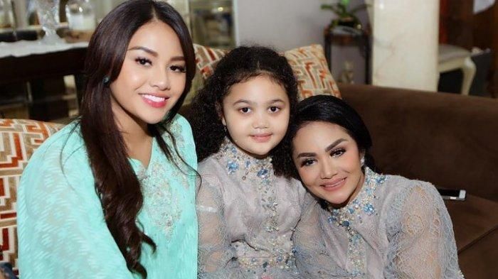 Amora Lemos, Aurel Hermansyah dan Krisdayanti