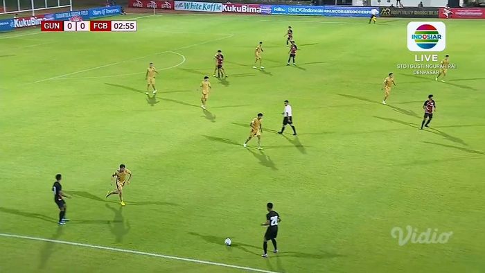 Tangkapan layar siaran langsung uji coba Garuda United U-17 vs Barcelona Juvenil A pada uji coba di Stadion I Gusti Ngurah Rai, Denpasar, Rabu (2/8/2023).