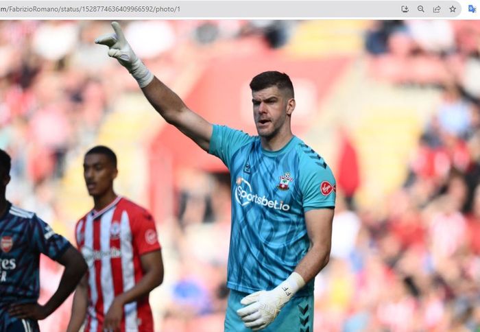 Fraser Forster saat masih bermain untuk Southampton.