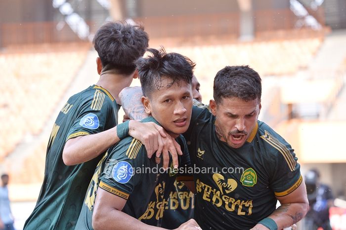 Yandi Sofyan merayakan gol yang dicetak untuk Persikabo 1973 di Liga 1 2023/2024.