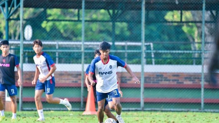 Striker RANS Nusantara FC, Abdul Rahman
