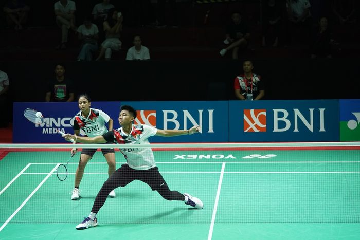 Ganda Campuran Indonesia, Marwan Faza &amp; Jessica Maya Rismawardani, saat beraksi pada Xpora Indonesia International Challeng di GOR Bulutangkis Pancing Medan, Selasa, 30 Agustus 2023