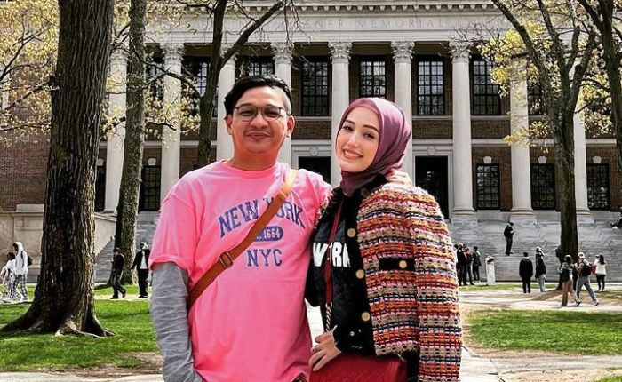 Pasha Ungu dan Adelia Wilhelmina.