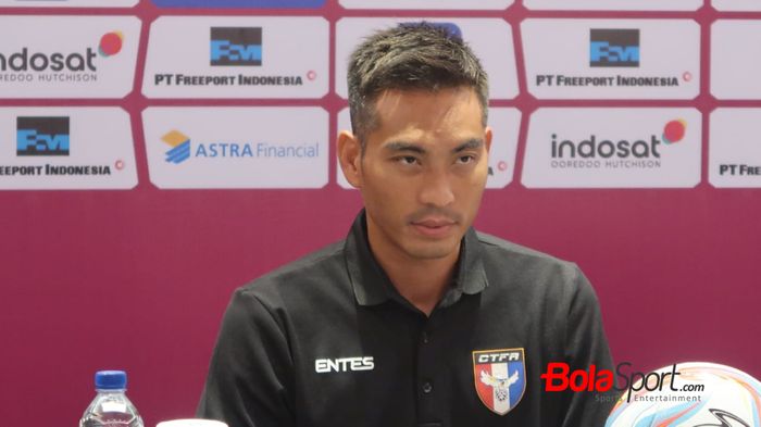 Pelatih Taiwan, Tseng Tai-lin dalam jumpa pers jelang Kualifikasi Piala Asia U-23 2024 di Swissbell Hotel, Solo pada Selasa (5/9/2023).