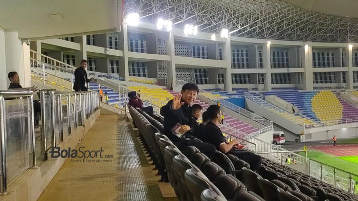 Pelatih Timnas U-23 Indonesia, Shin Tae-yong Hadir pada laga Kualifikasi Piala Asia U-23 2024 antara Turkmenistan vs China Taipei di Stadion Manahan, Rabu (5/9/2023) malam WIB