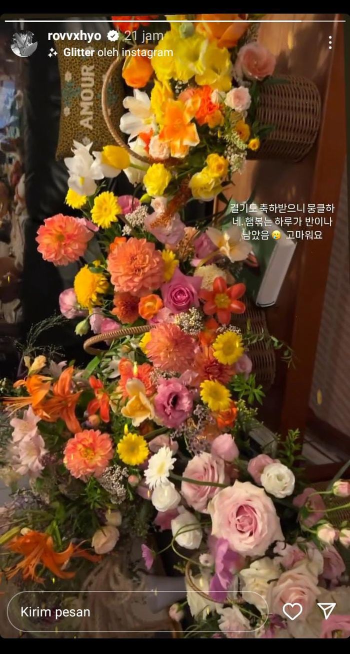 Buket bunga dalam akun Instagram @rovvxhy0