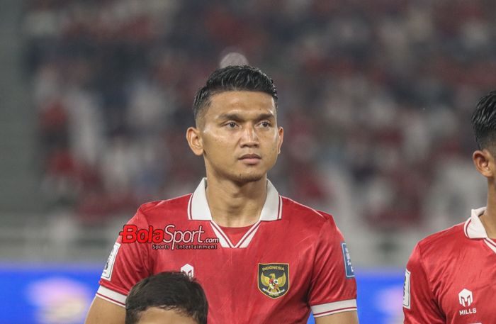 Penyerang timnas Indonesia, Dendy Sulistyawan, saat hadir di Stadion Utama Gelora Bung Karno, Senayan, Jakarta, Kamis (12/10/2023).
