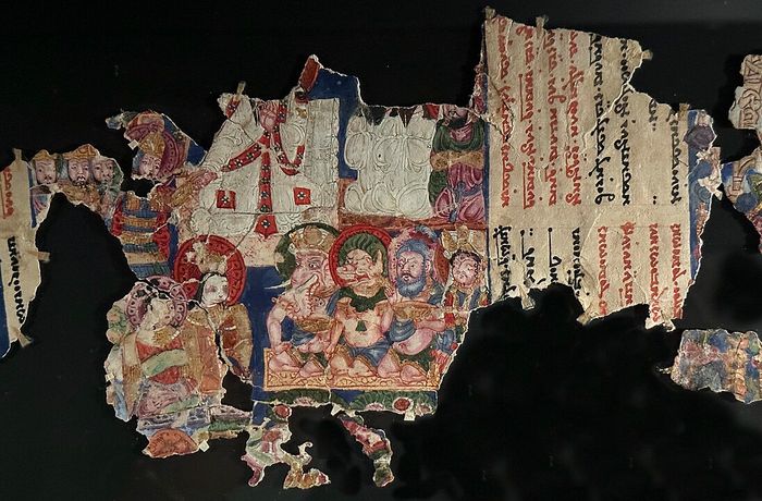 Khan agung ketiga Kekhanan Uighur Bögü Qaghan (memerintah 759–780) masuk agama maniisme pada 762 M. Hal ini memungkinkan Por Bajin merupakan kuil maniisme yangkemudian ditelantarkan.