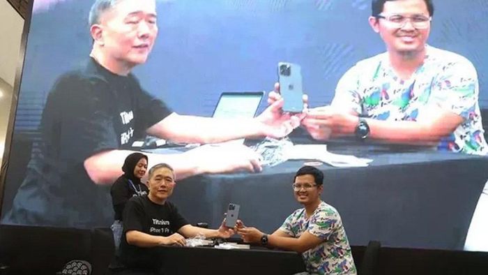 Sempat Tagih Utang ke Orang Indonesia Pertama Pemilik iPhone 15 Pro Max, Penagih Pinjaman Klarifikasi: Maaf...  