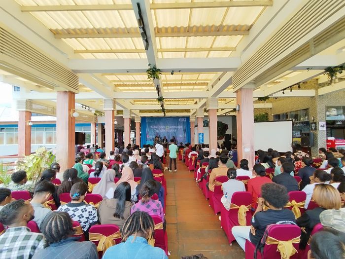 Generasi muda Papua Barat berpartisipasi menyukseskan pelaksanaan pesta demokrasi 2024 untuk memilih calon presiden, wakil presiden (wapres), anggota legislatif, bupati/wali kota, dan gubernur.