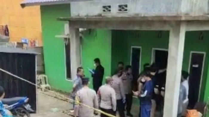 Lokasi penemuan jasad wanita dalam rumah di Jalan Chairil Anwar, Kecamatan Kadia, Kota Kendari, Sulawesi Utara, Minggu (5/11/2023).