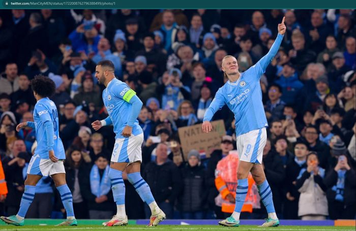 Manchester City berhasil menjadi tim pertama yang lolos ke babak 16 besar Liga Champions 2023-2024.